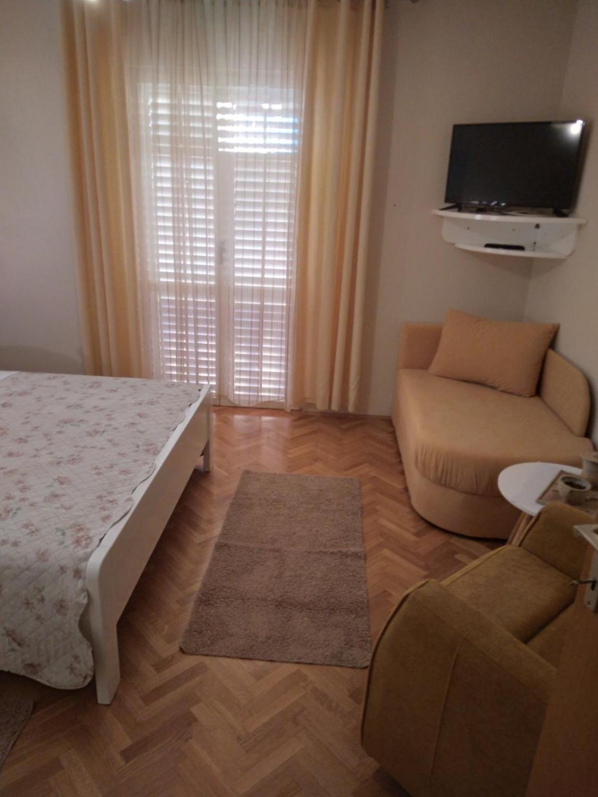 Apartments Panorama View Zeljko Scerbe Mundanije Extérieur photo