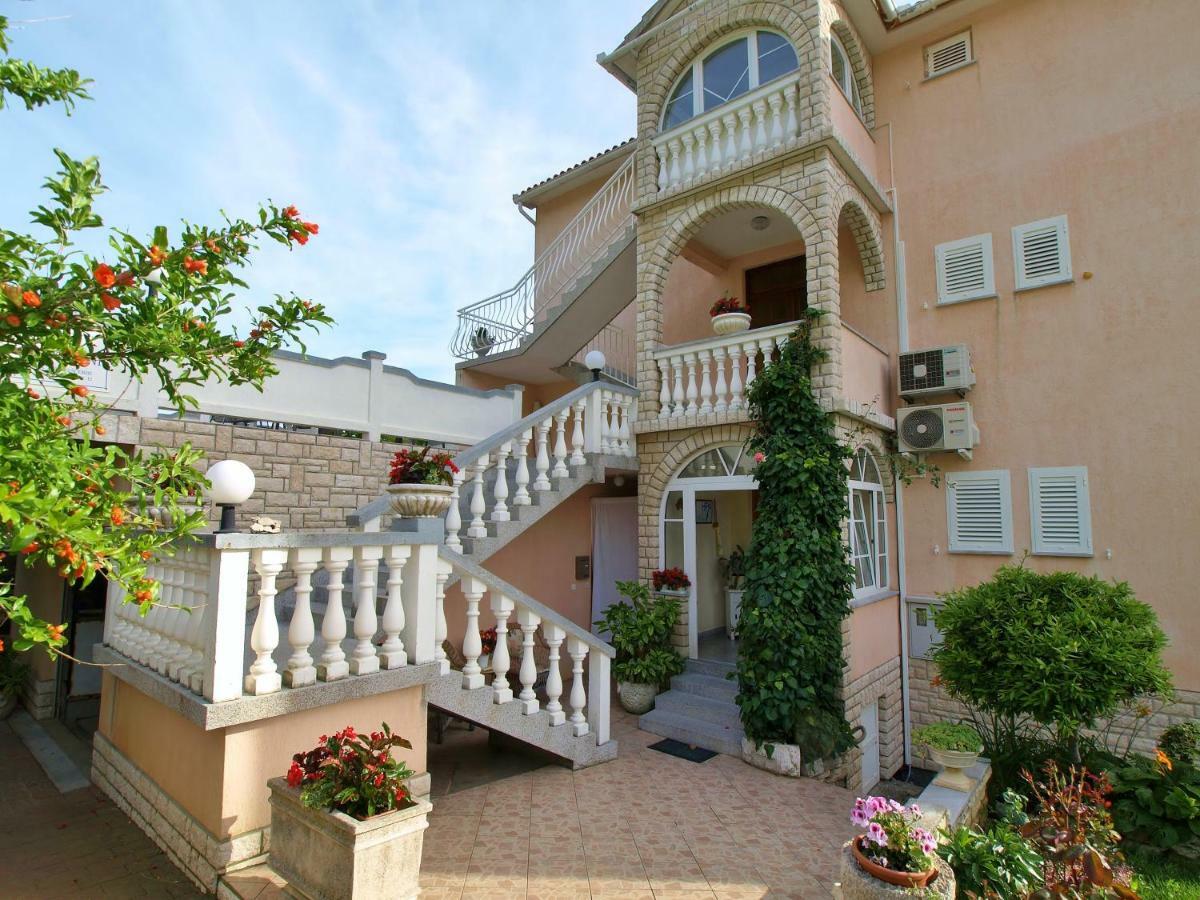 Apartments Panorama View Zeljko Scerbe Mundanije Extérieur photo